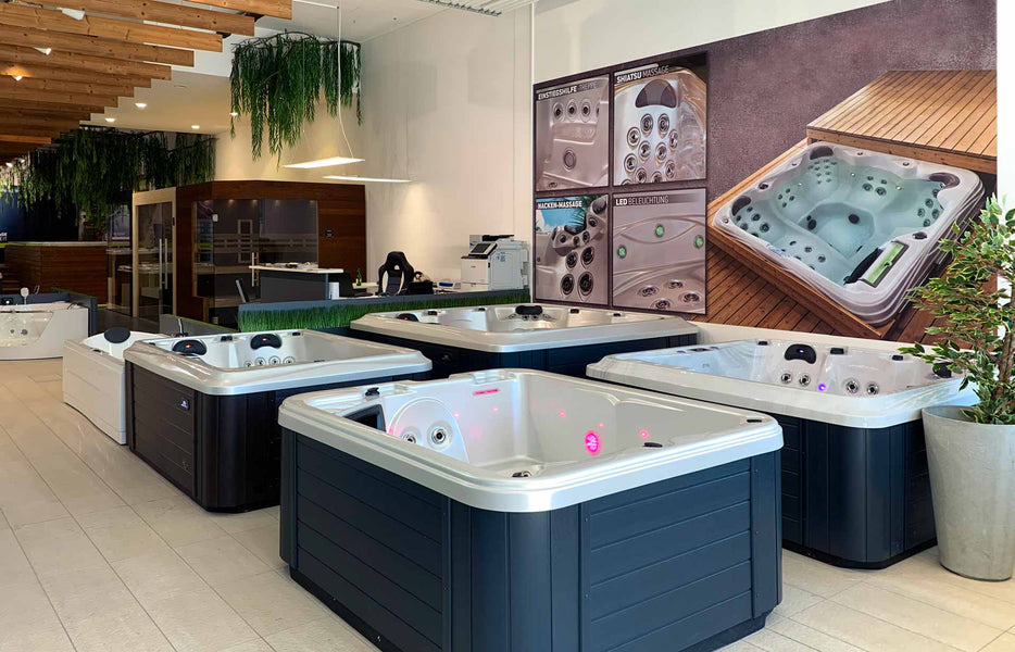 Whirlpoolabteilung des Beta Wellness Schauraums
