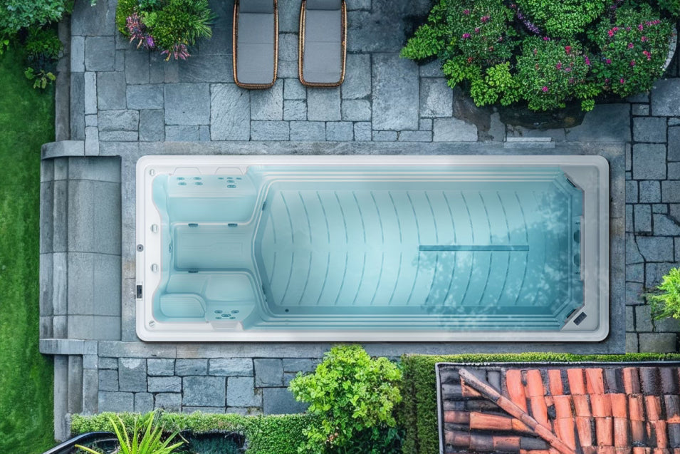 Swim Spa im Garten