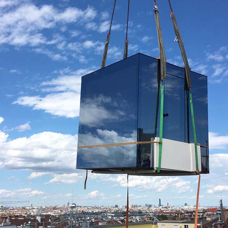 Steel Blue AMADÉ - REDDOT Spiegelglassauna