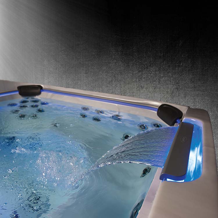 Jacuzzi® J-575™