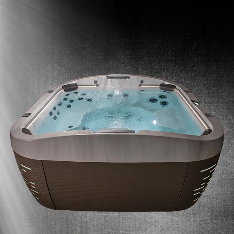 Jacuzzi® J-575™